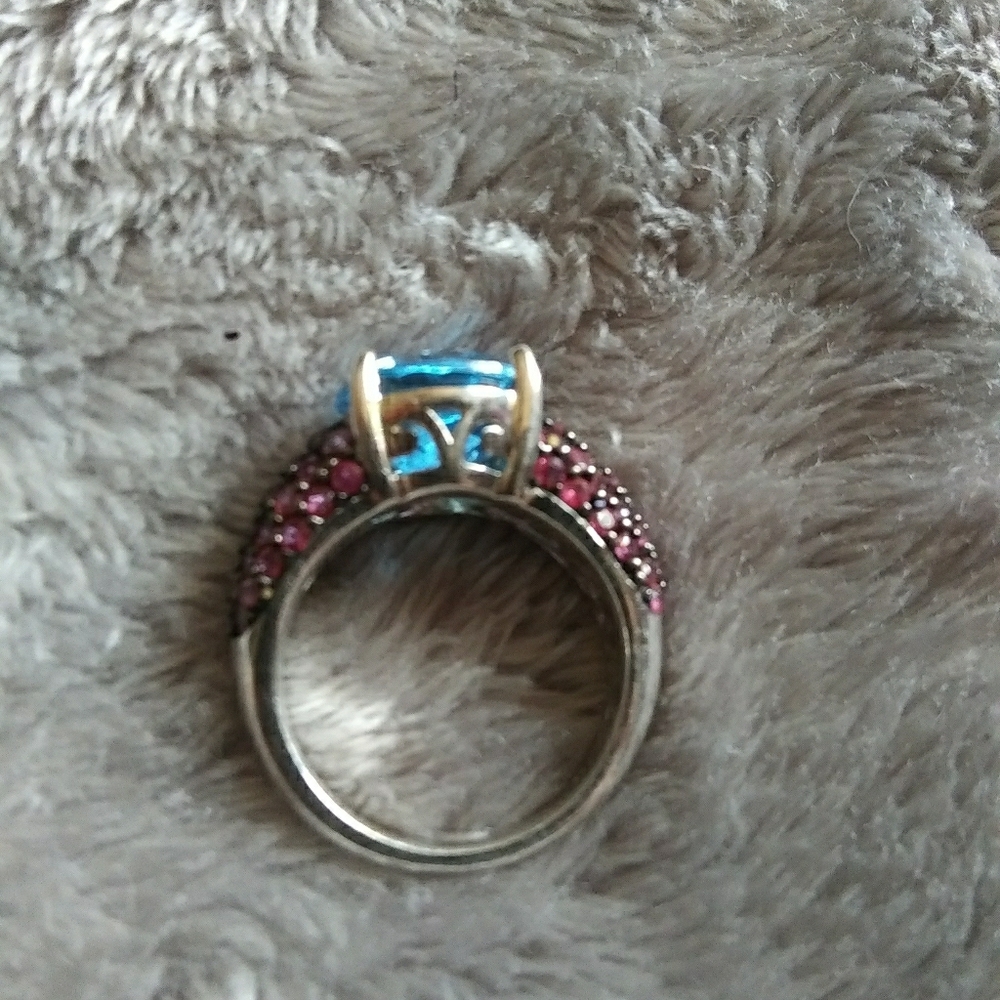 Beautiful silver and blue ring